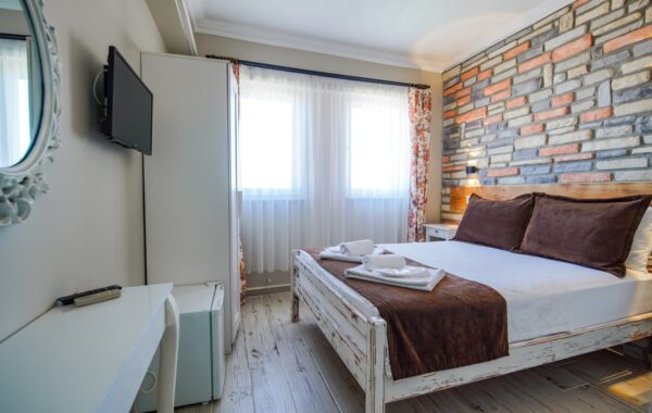 19-Standart Double Deniz Manzaralı Oda