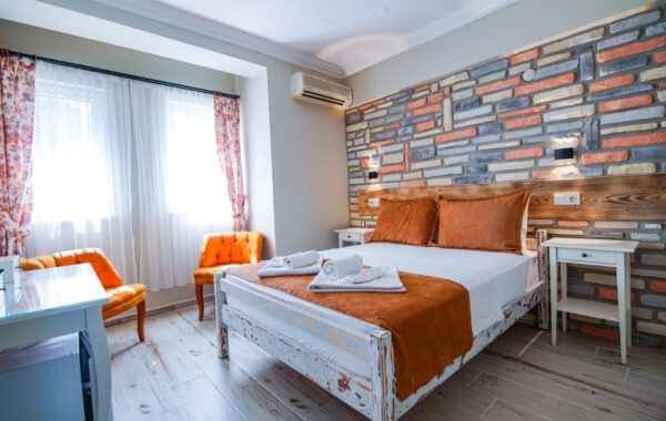 23-Comfort Double Tepe Manzaralı Oda